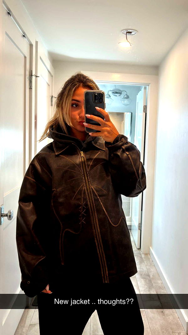 emelye.ender image ~ Altpins