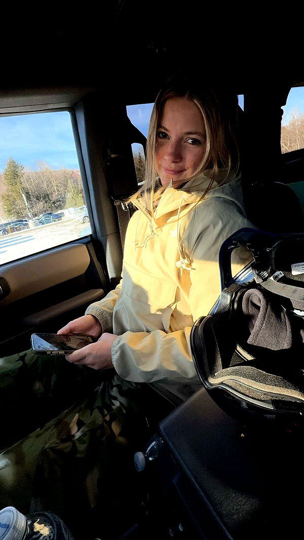 emelye.ender image ~ Altpins