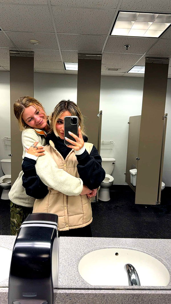 emelye.ender image ~ Altpins