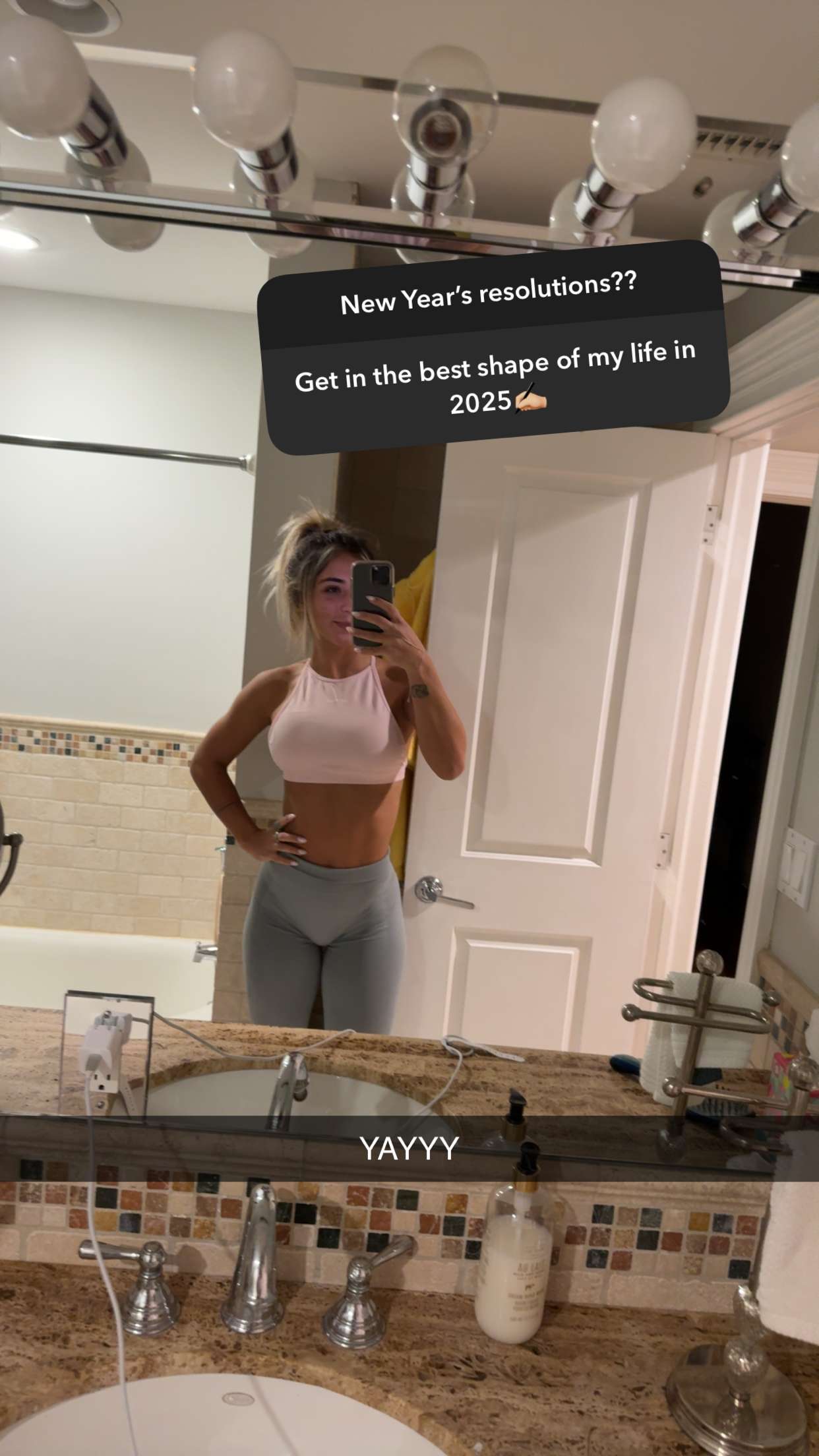 emelye.ender snapchat image archive image