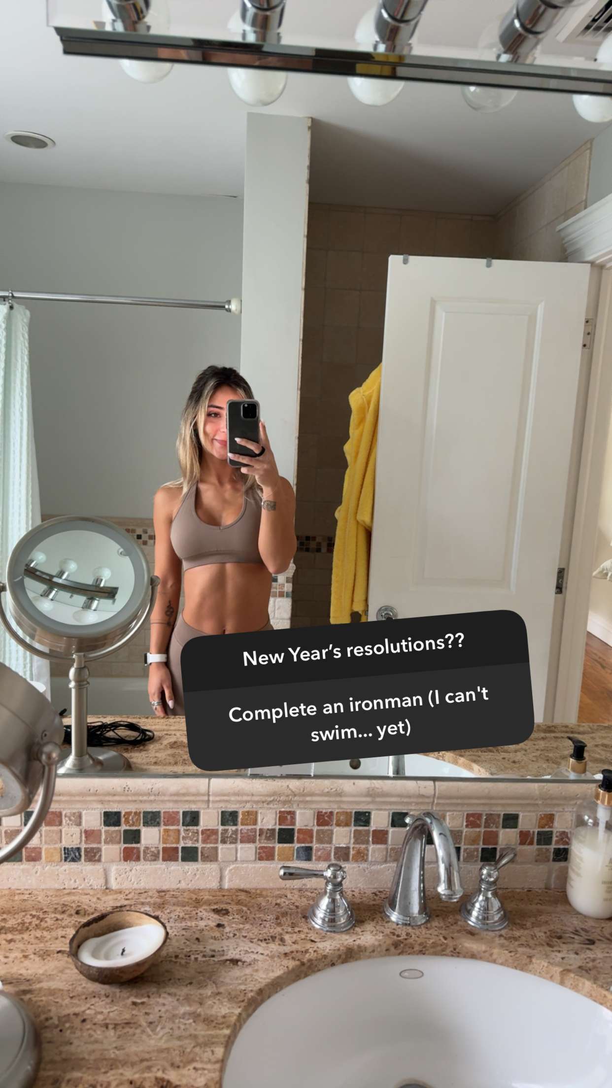 emelye.ender snapchat image archive image