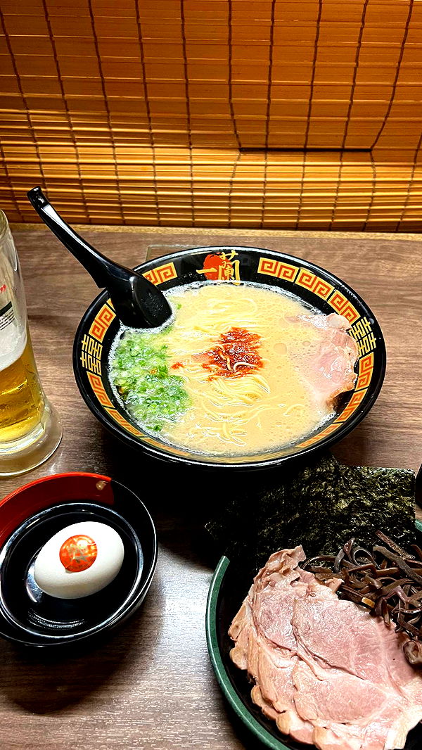 emelye.ender image ~ Altpins