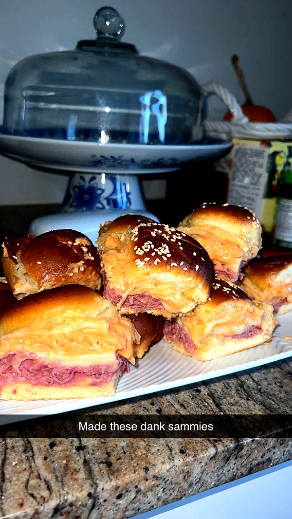 emelye.ender image ~ Altpins