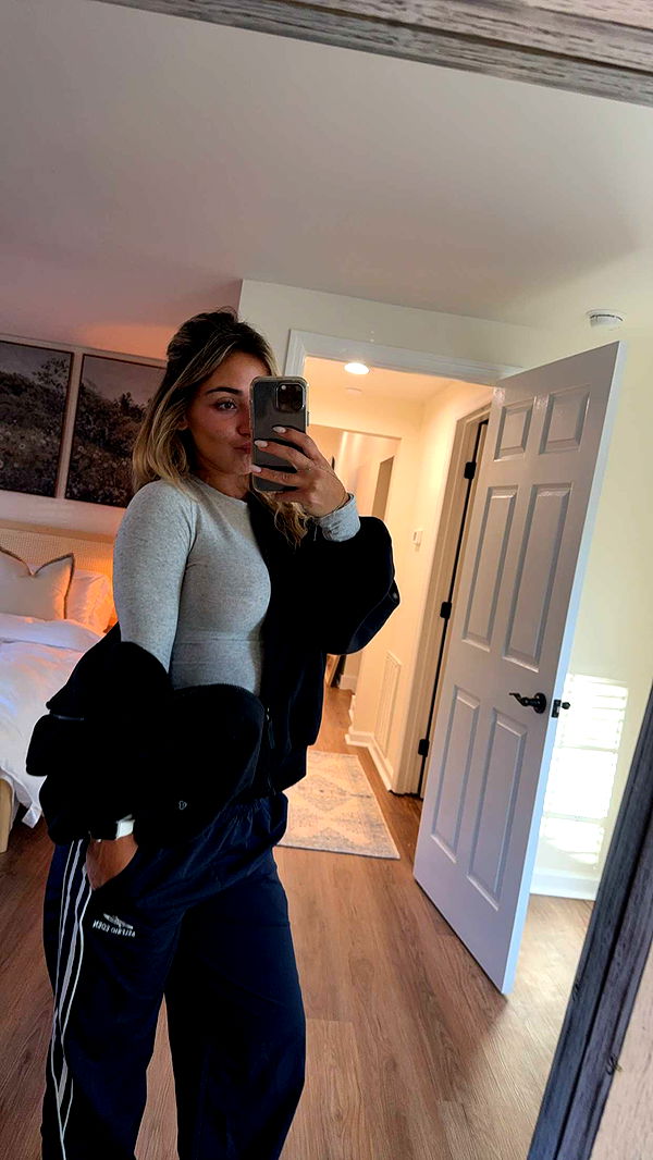 emelye.ender image ~ Altpins