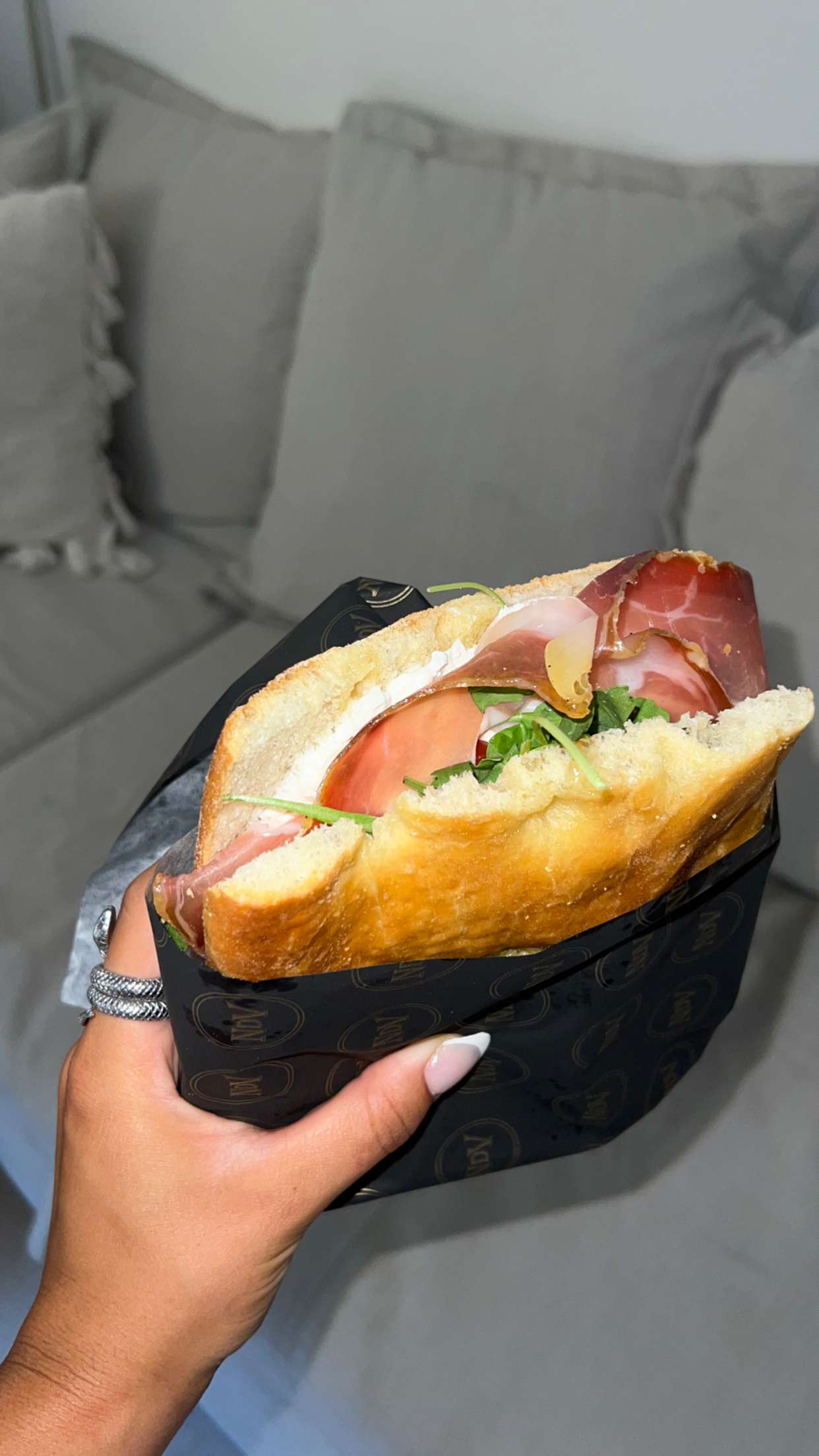 emelye.ender snapchat image archive image