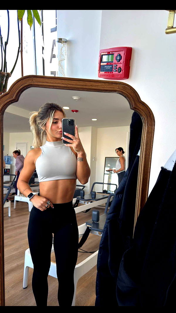 emelye.ender image ~ Altpins