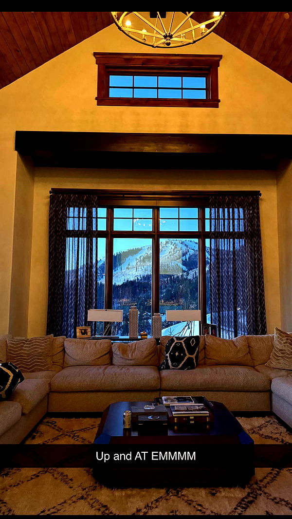 emelye.ender image ~ Altpins