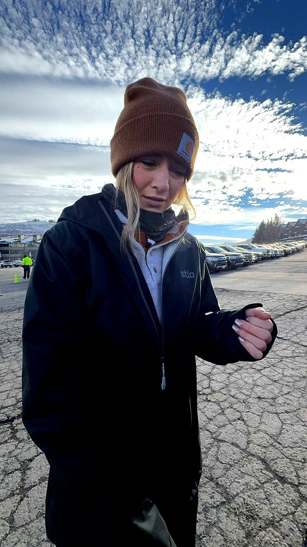 emelye.ender image ~ Altpins