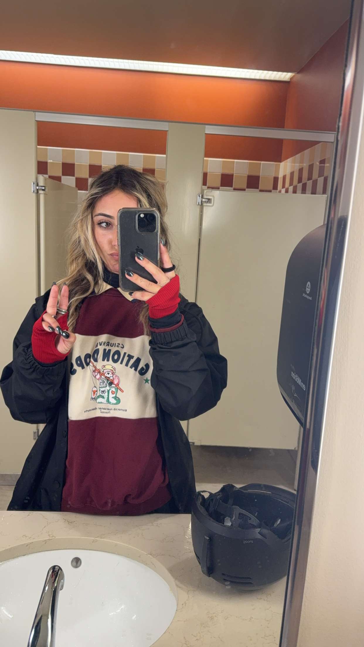 emelye.ender snapchat image archive image