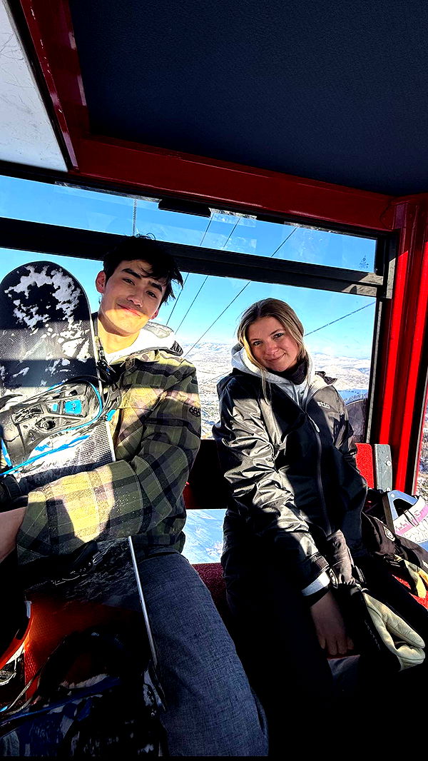 emelye.ender image ~ Altpins