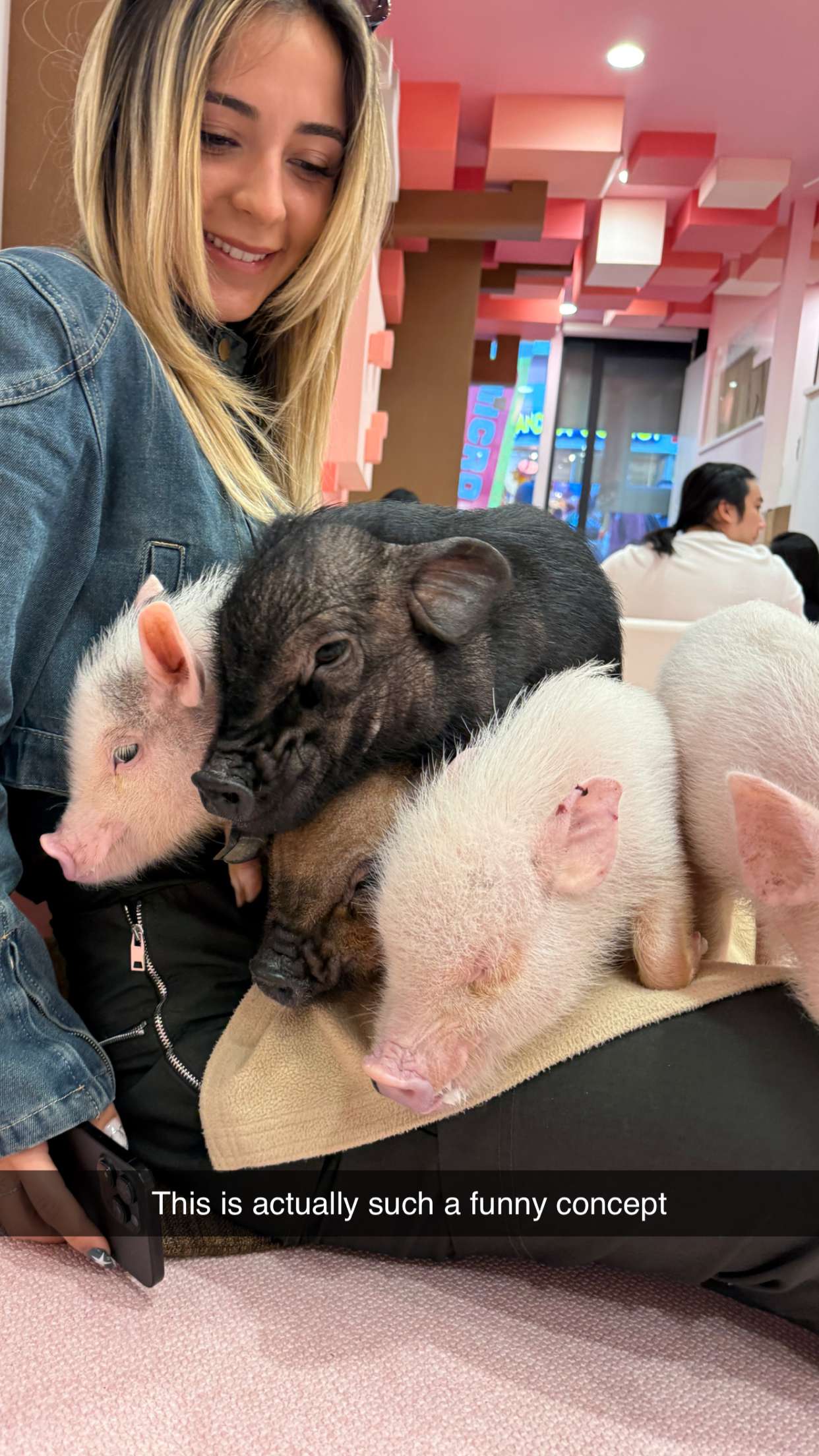 emelye.ender snapchat image archive image