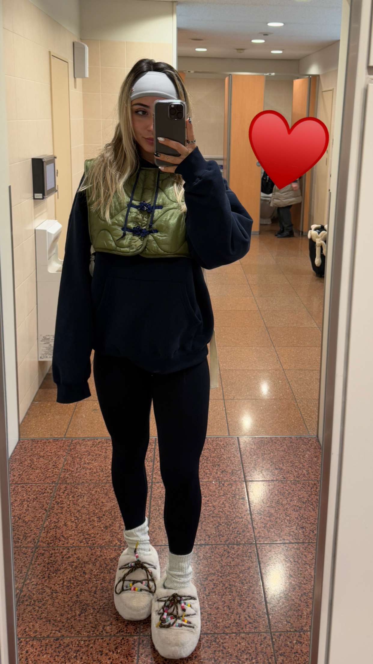 emelye.ender snapchat image archive image