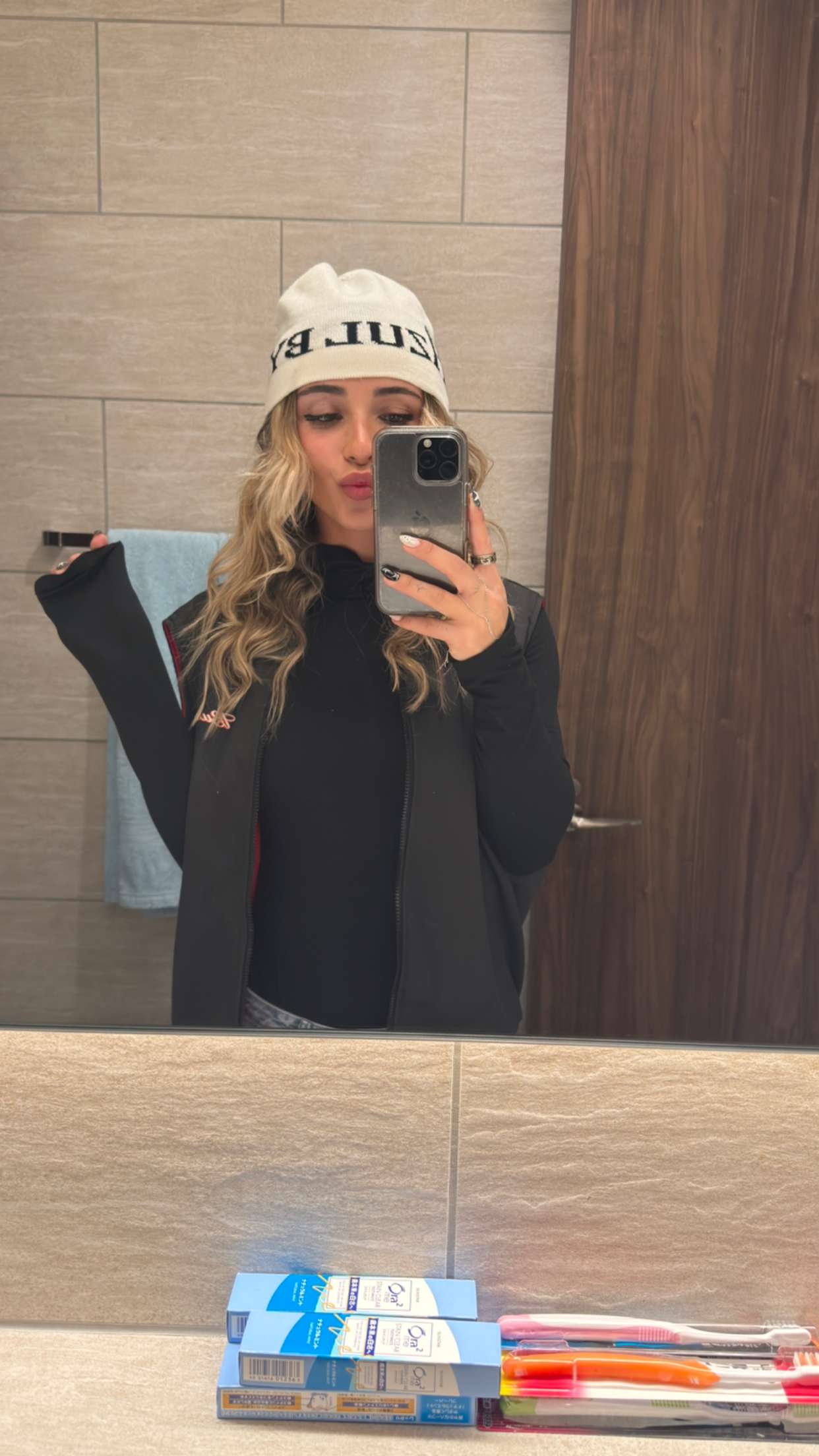 emelye.ender snapchat image archive image