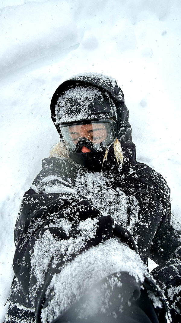 emelye.ender image ~ Altpins