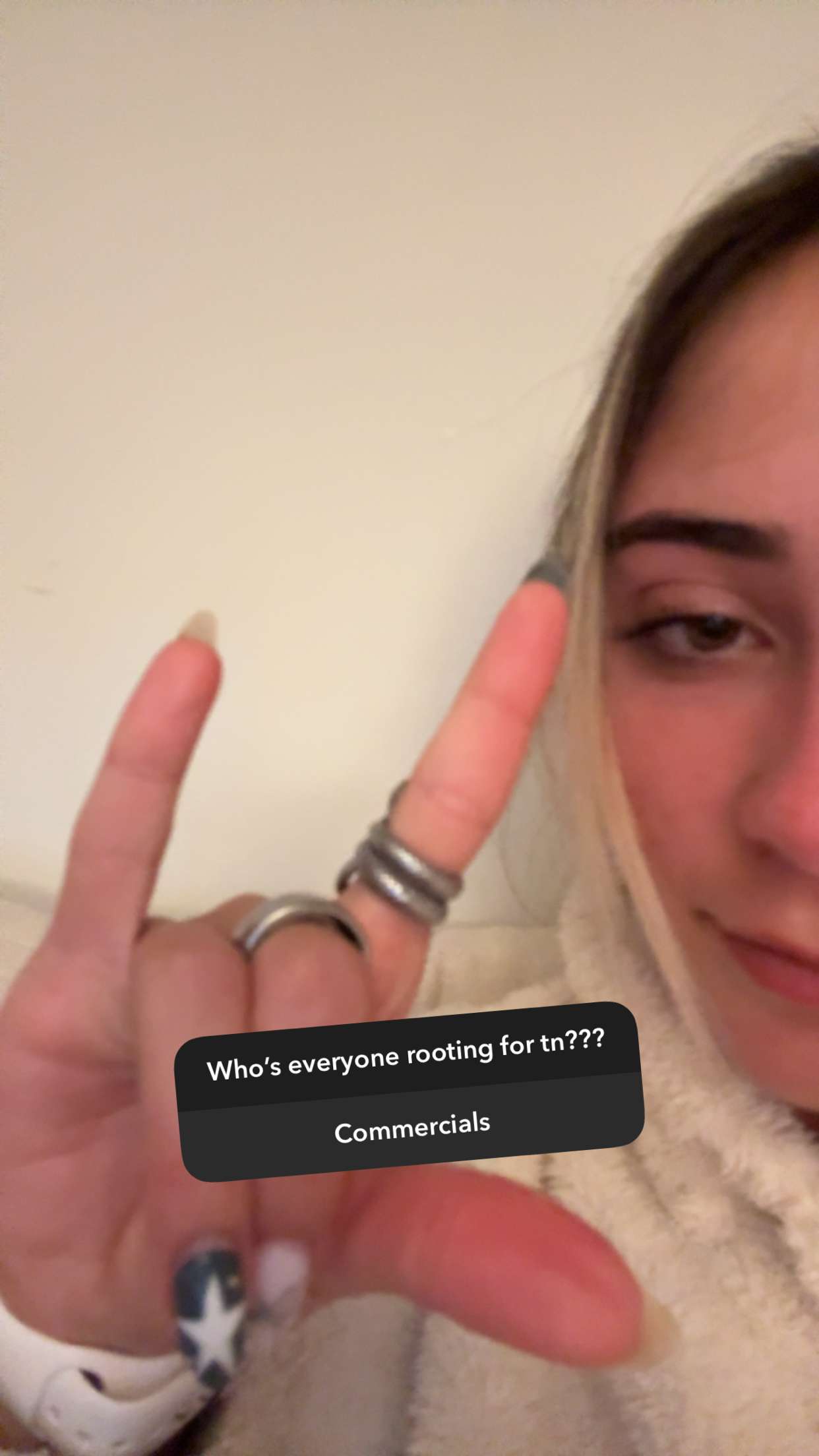 emelye.ender snapchat image archive image