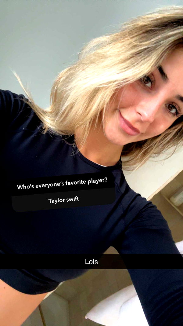 emelye.ender snapchat image archive image
