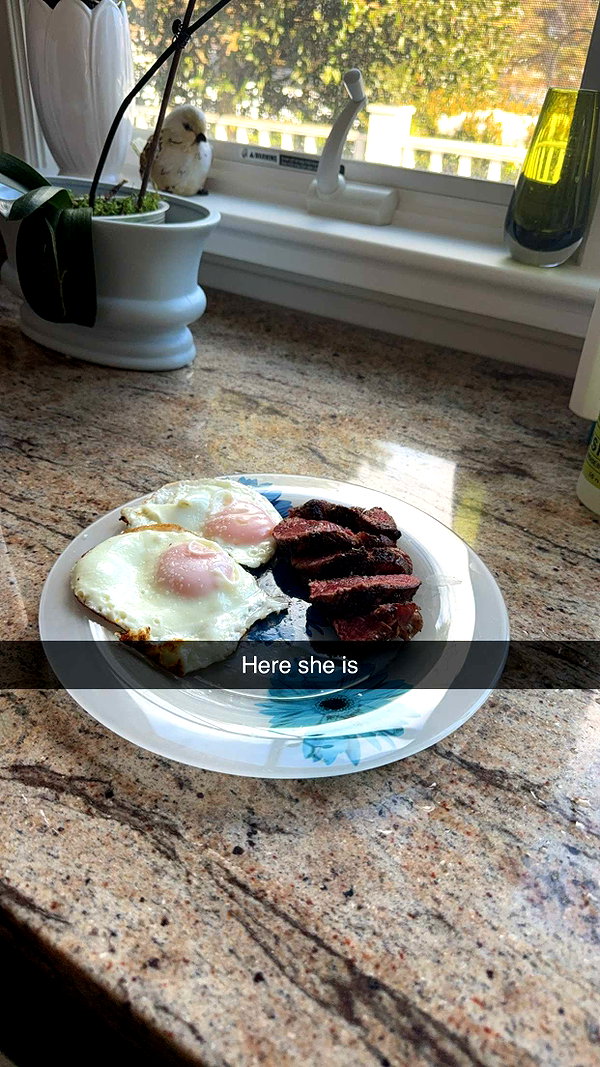 emelye.ender snapchat image archive image