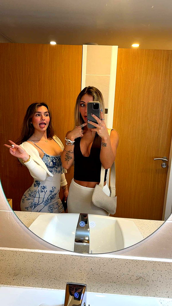 emelye.ender image ~ Altpins