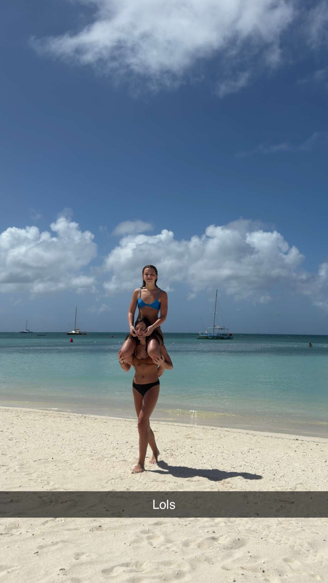 emelye.ender snapchat image archive image