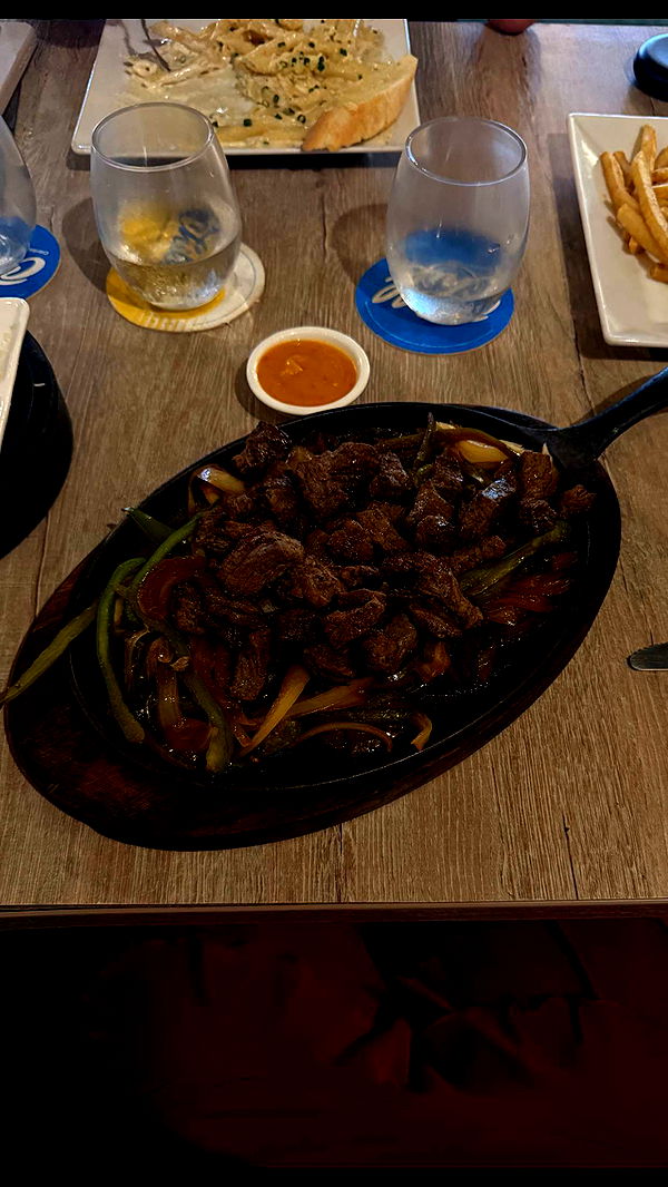 emelye.ender image ~ Altpins