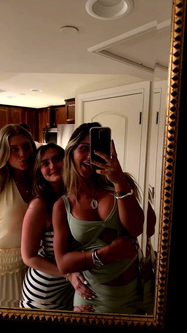 emelye.ender image ~ Altpins