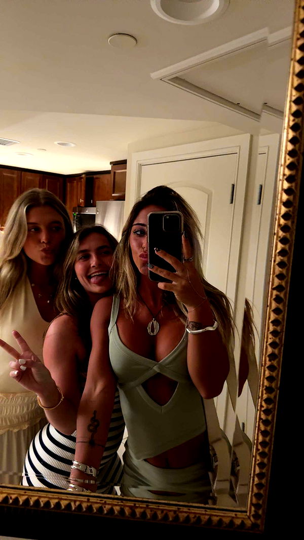 emelye.ender image ~ Altpins