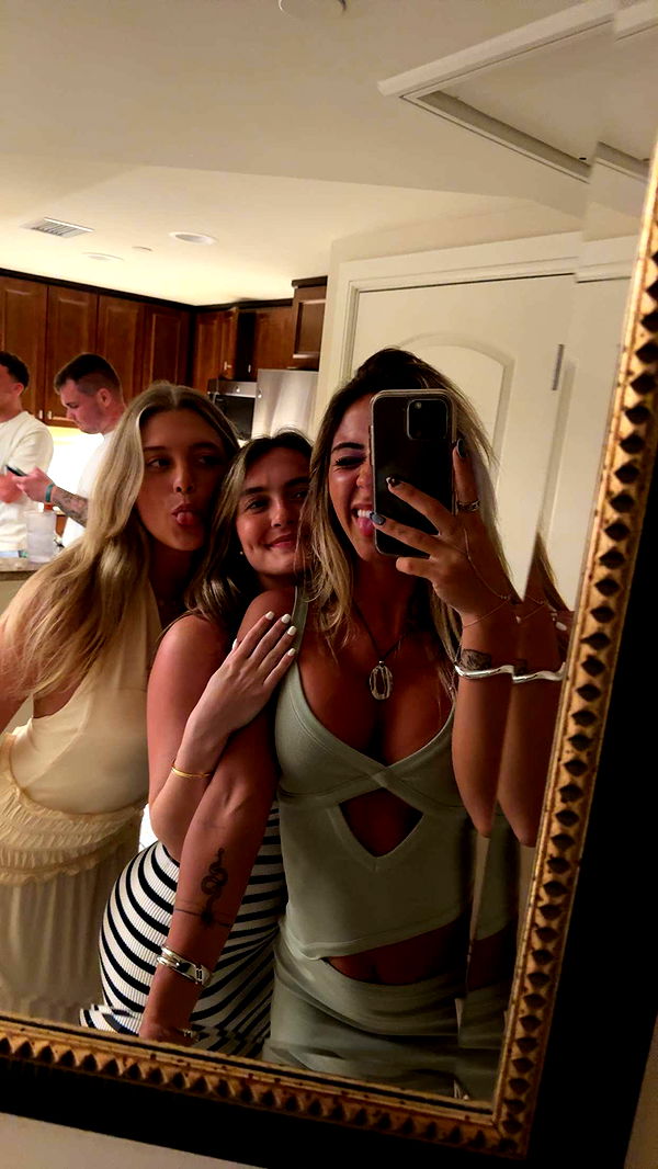 emelye.ender image ~ Altpins