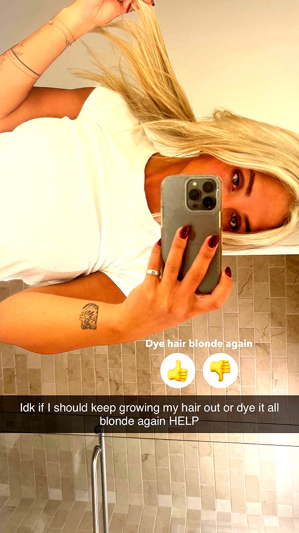 emelye.ender snapchat image archive image