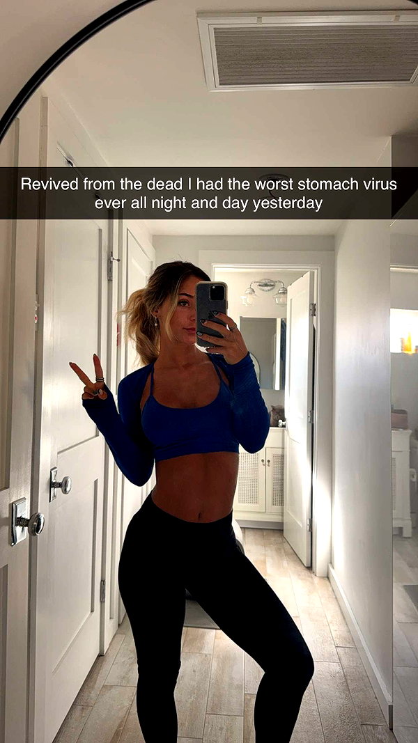 emelye.ender snapchat image archive image