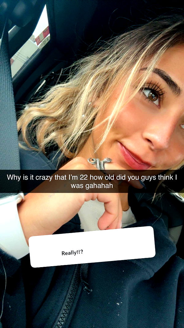 emelye.ender snapchat image archive image