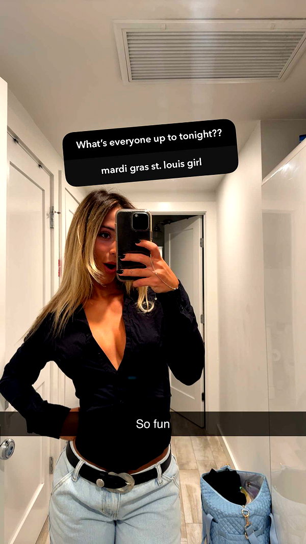 emelye.ender snapchat image archive image
