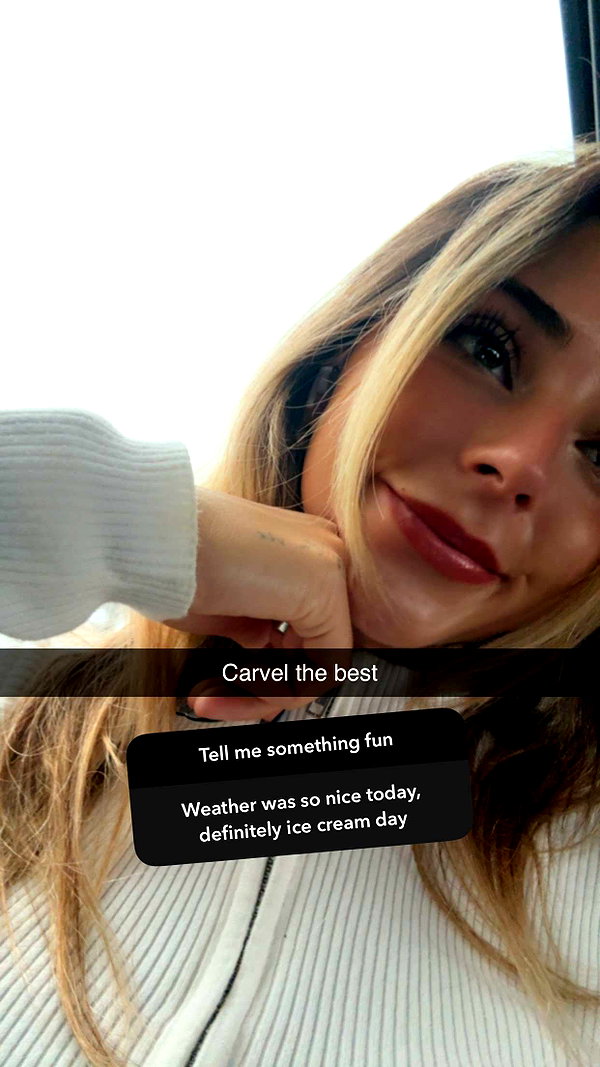 emelye.ender snapchat image archive image