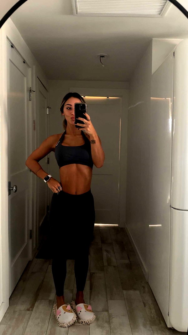emelye.ender snapchat image archive image