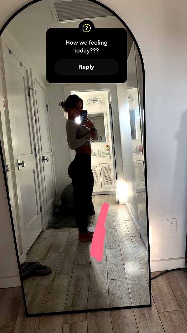 emelye.ender snapchat image archive image