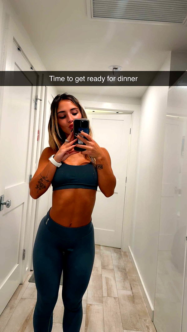 emelye.ender snapchat image archive image