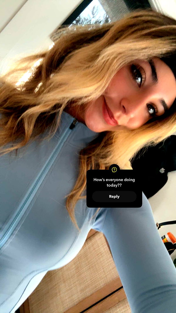 emelye.ender snapchat image archive image