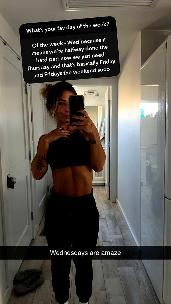 emelye.ender snapchat image archive image