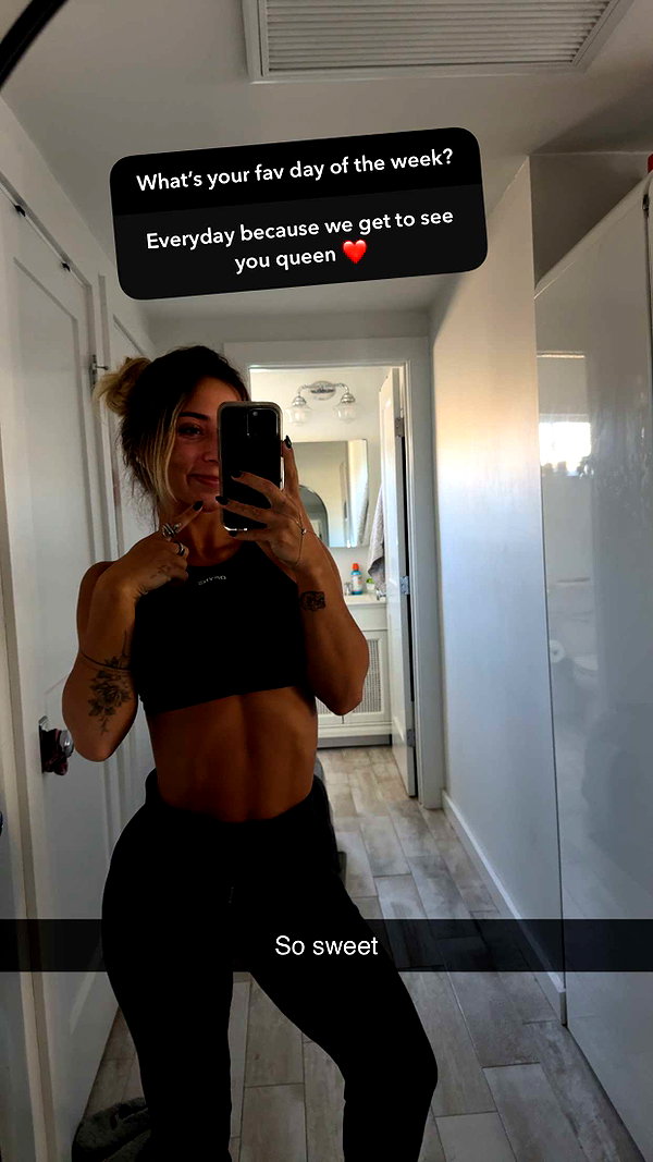 emelye.ender snapchat image archive image