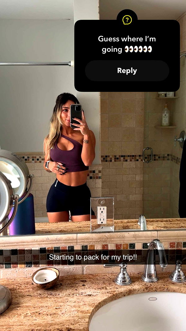 emelye.ender snapchat image archive image