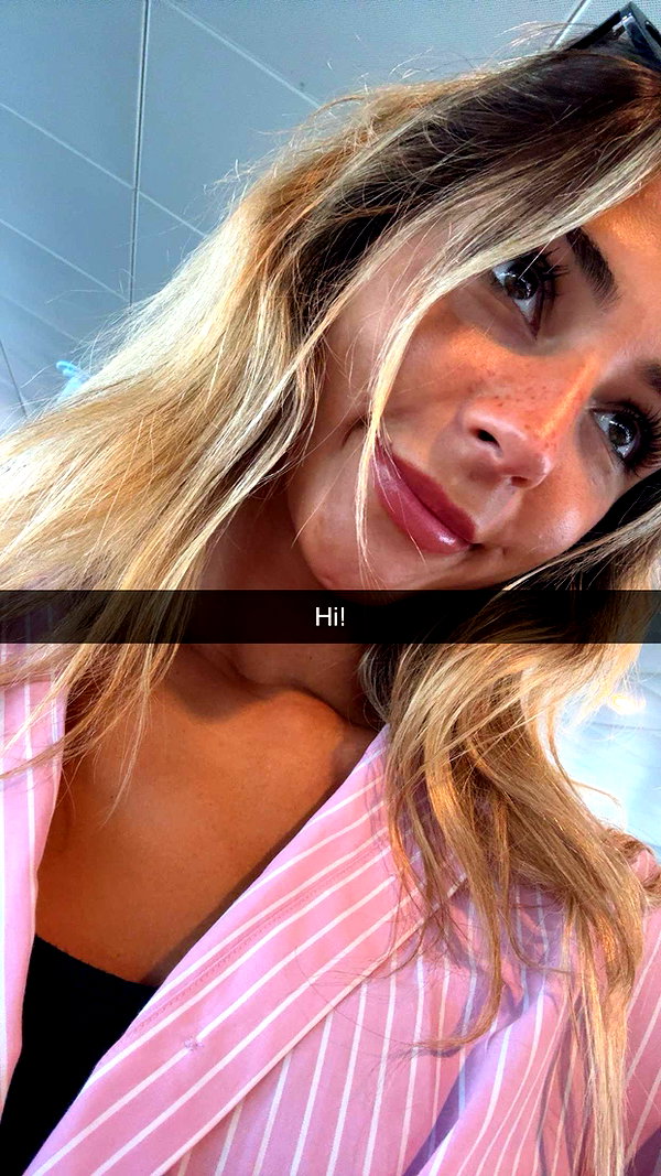 emelye.ender snapchat image archive image
