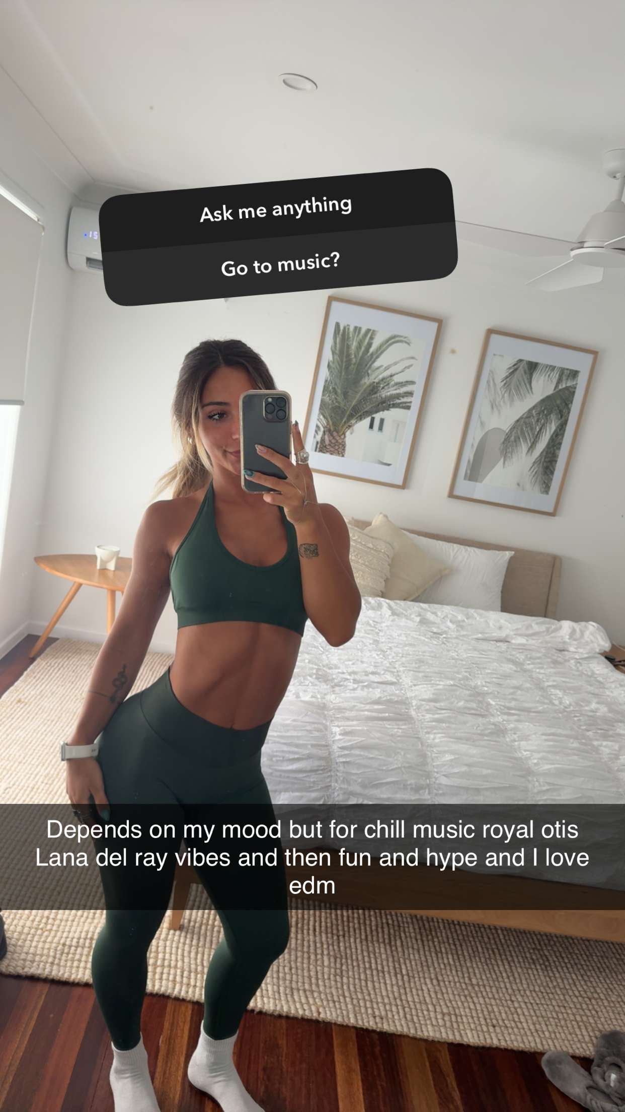 emelye.ender snapchat image archive image