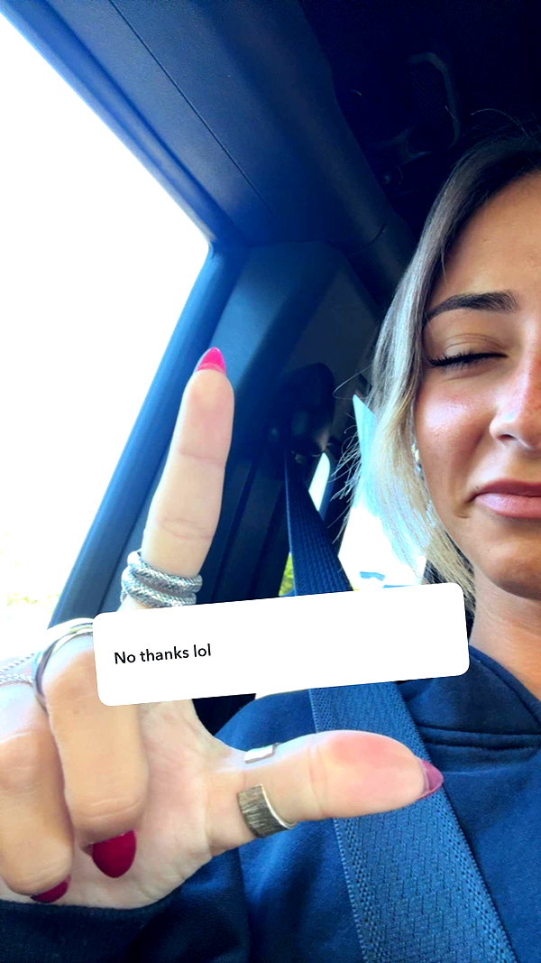 emelye.ender snapchat image archive image