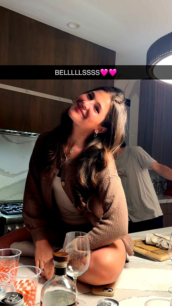 emelye.ender snapchat image archive image