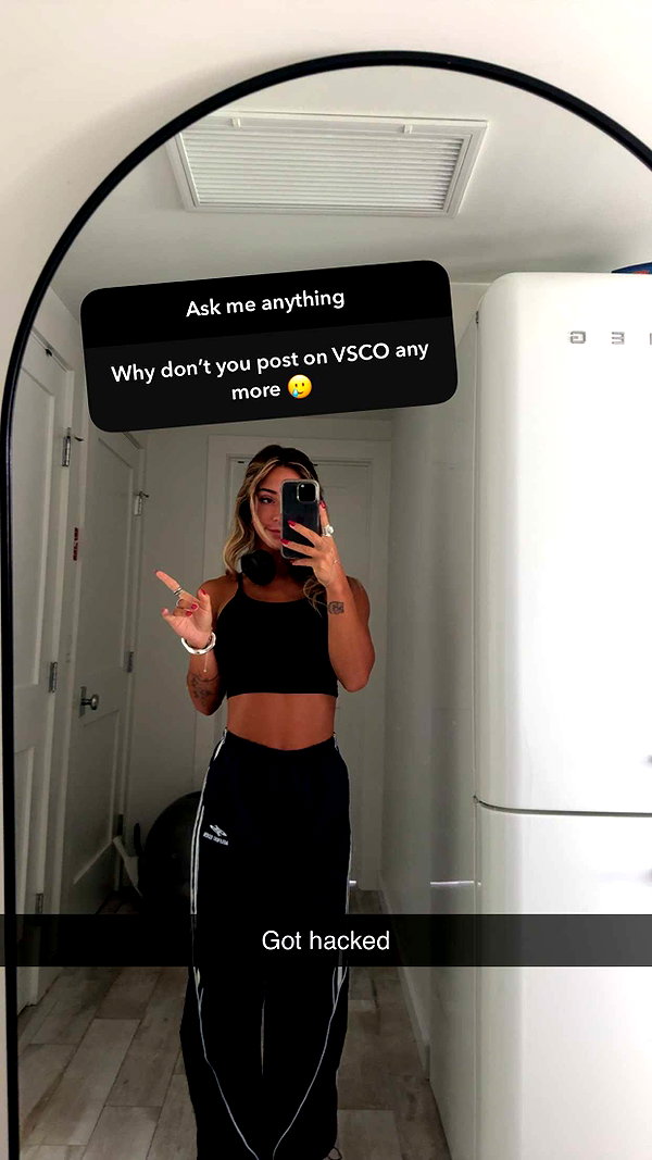 emelye.ender snapchat image archive image