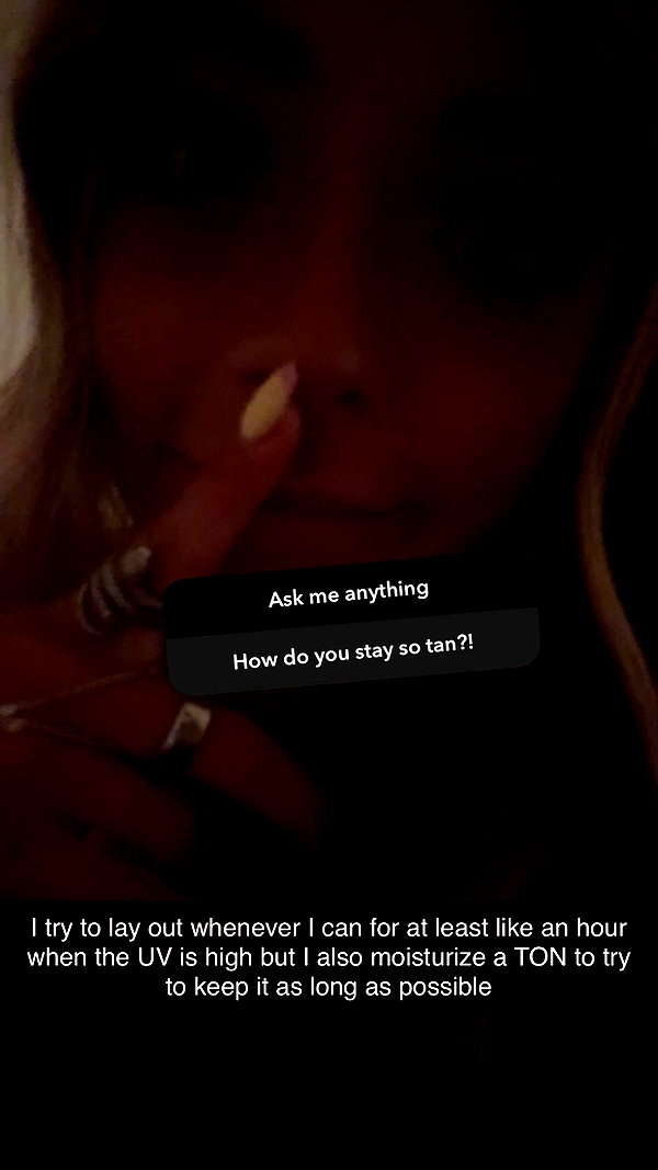 emelye.ender snapchat image archive image