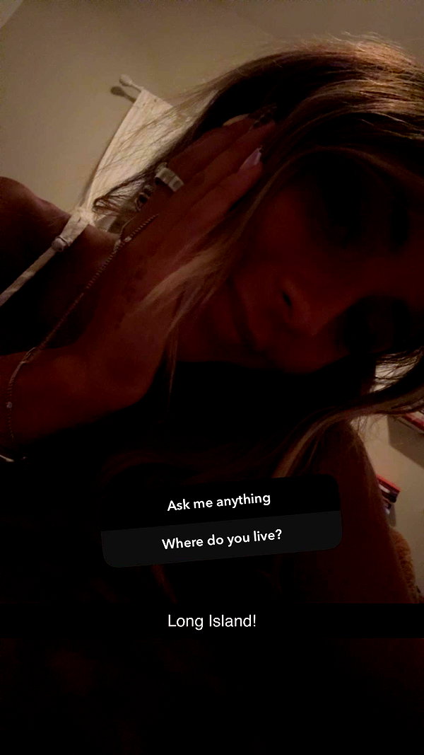 emelye.ender snapchat image archive image