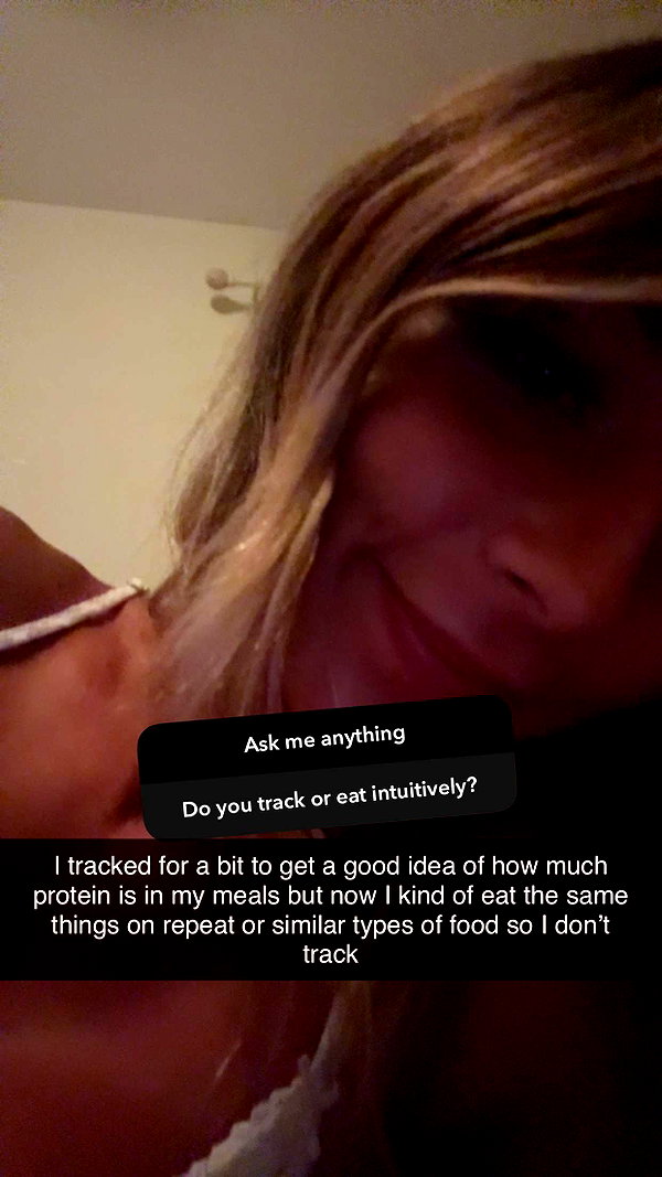 emelye.ender snapchat image archive image