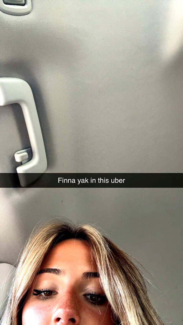 emelye.ender snapchat image archive image