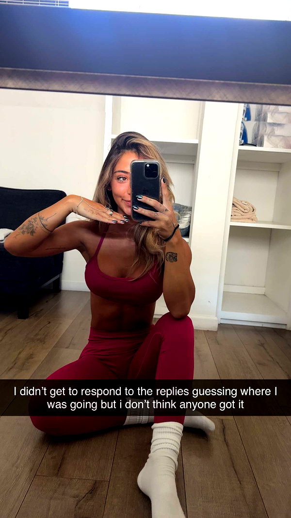 emelye.ender snapchat image archive image