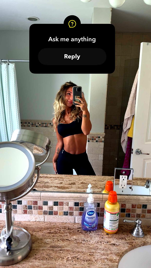 emelye.ender snapchat image archive image